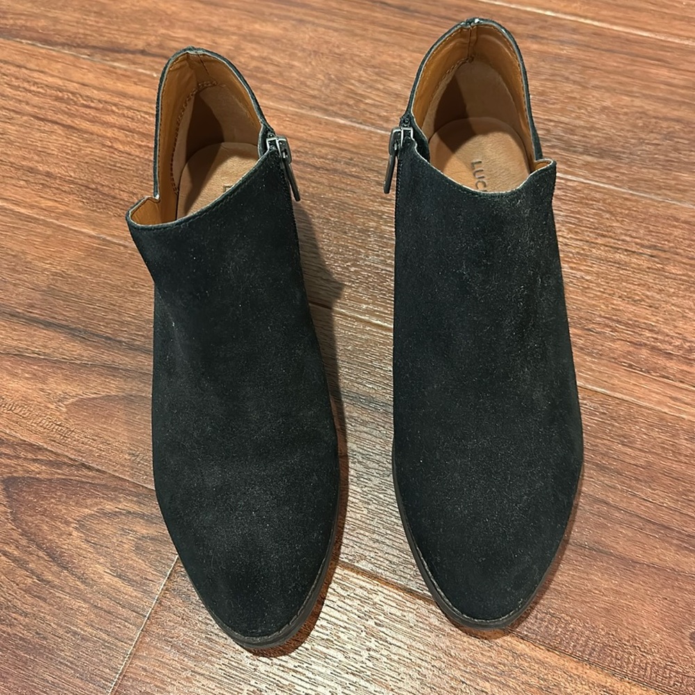 Lucky brand size 8 boots
